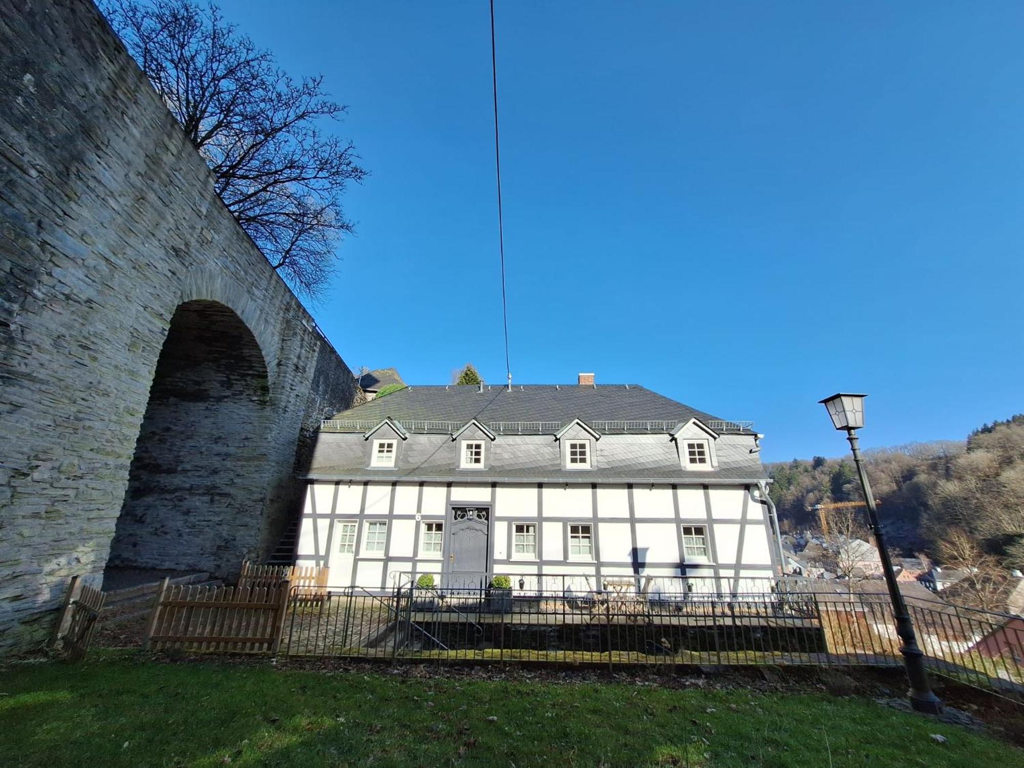 Stachelburg Apartment Monschau Exterior photo